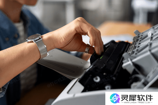 检查墨盒是否安装正确