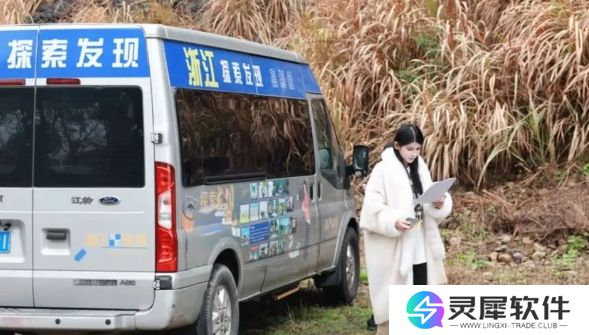 狗头萝莉录综艺首日，素颜形象太美，清纯气质绝佳，网友：越来越好了