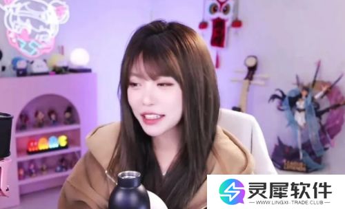周淑怡成人自考拿下大专文凭，直言以后是大专生了，网友：我不信
