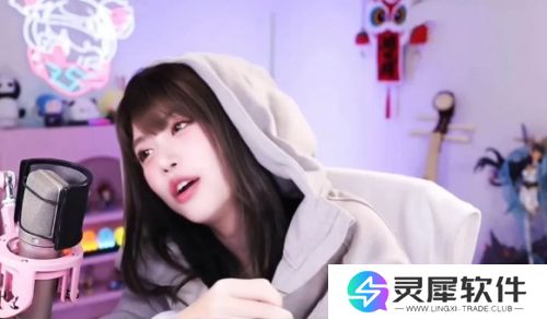 周淑怡直播找人玩游戏，想了半天只有骆歆一个，网友：人际圈这么小吗