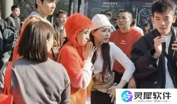 小杨哥徒弟小黄被曝赔不起天价违约金，吃药被抢救，本人回应来了